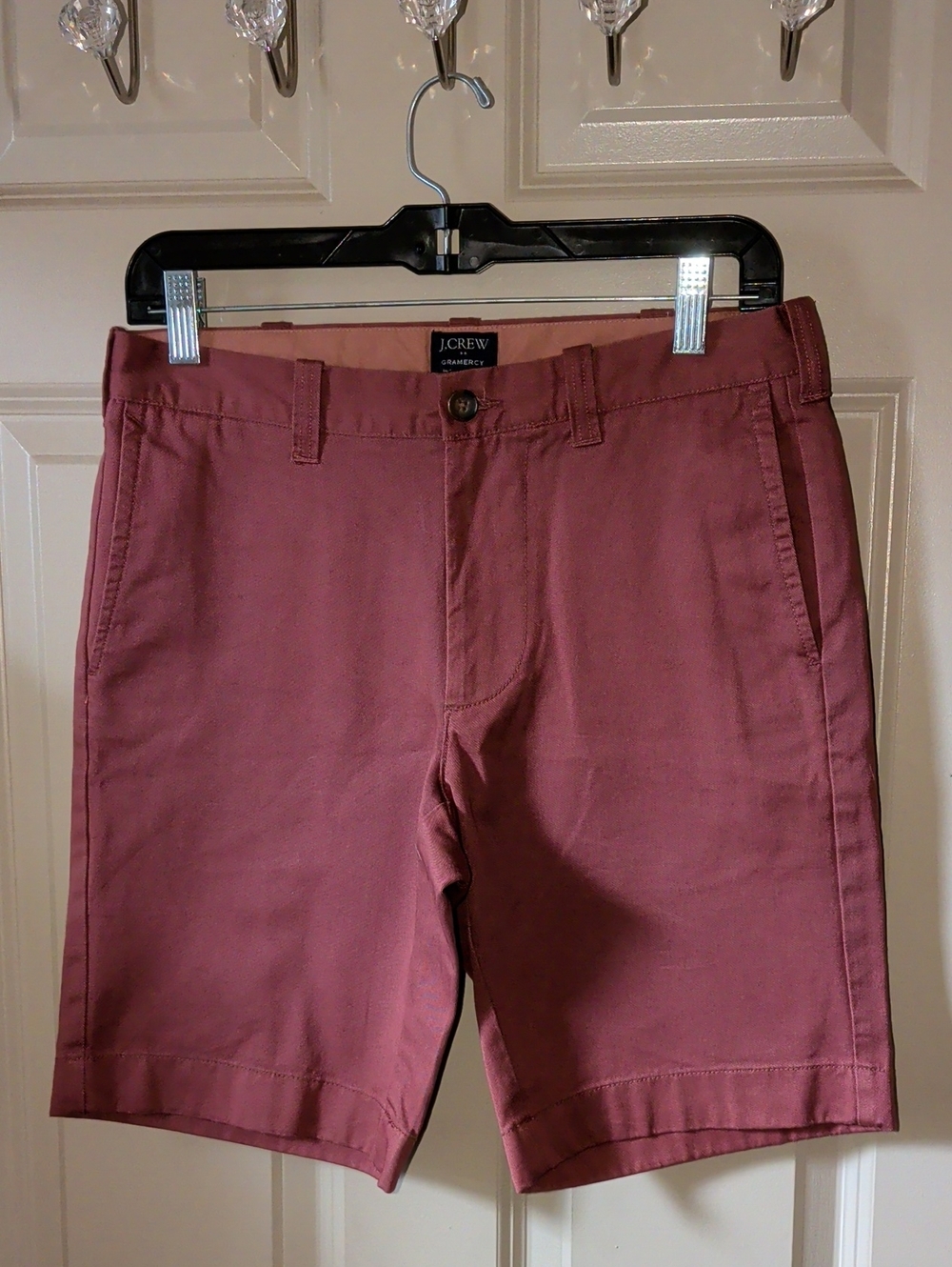 J.Crew Men's Broken-In Chino Shorts in Nantucket Red